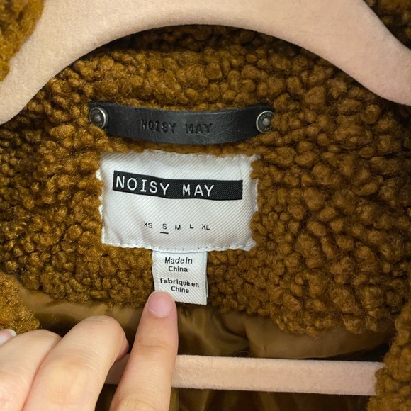 Noisy May, Teddy Coat in Small - Picture 4 of 4